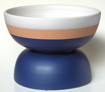 Coupe en faience de Sottsass - 39.9 ko Coupe en faience de Sottsass - 39.9 ko